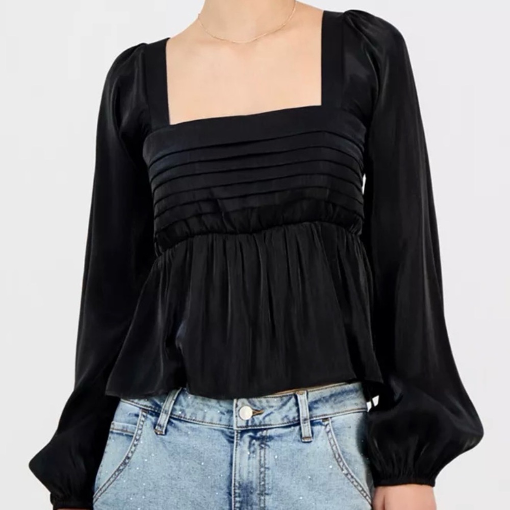 Self esteem Juniors' Long-Sleeve Pintuck Bust Woven Top